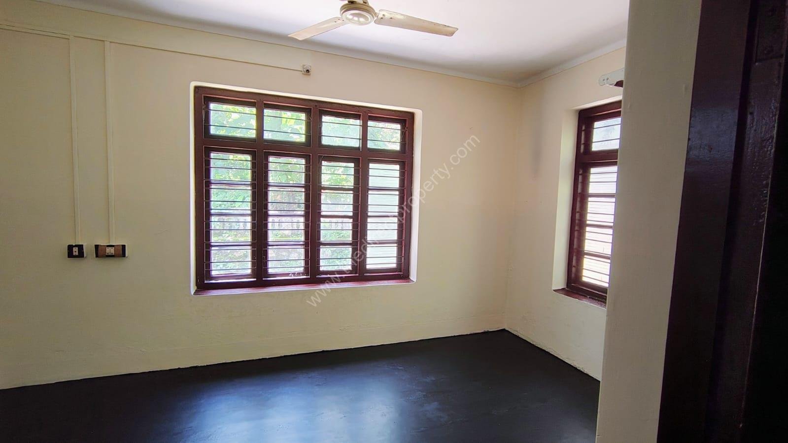 WhatsApp Image 2024-12-02 at 10.12.06 AM