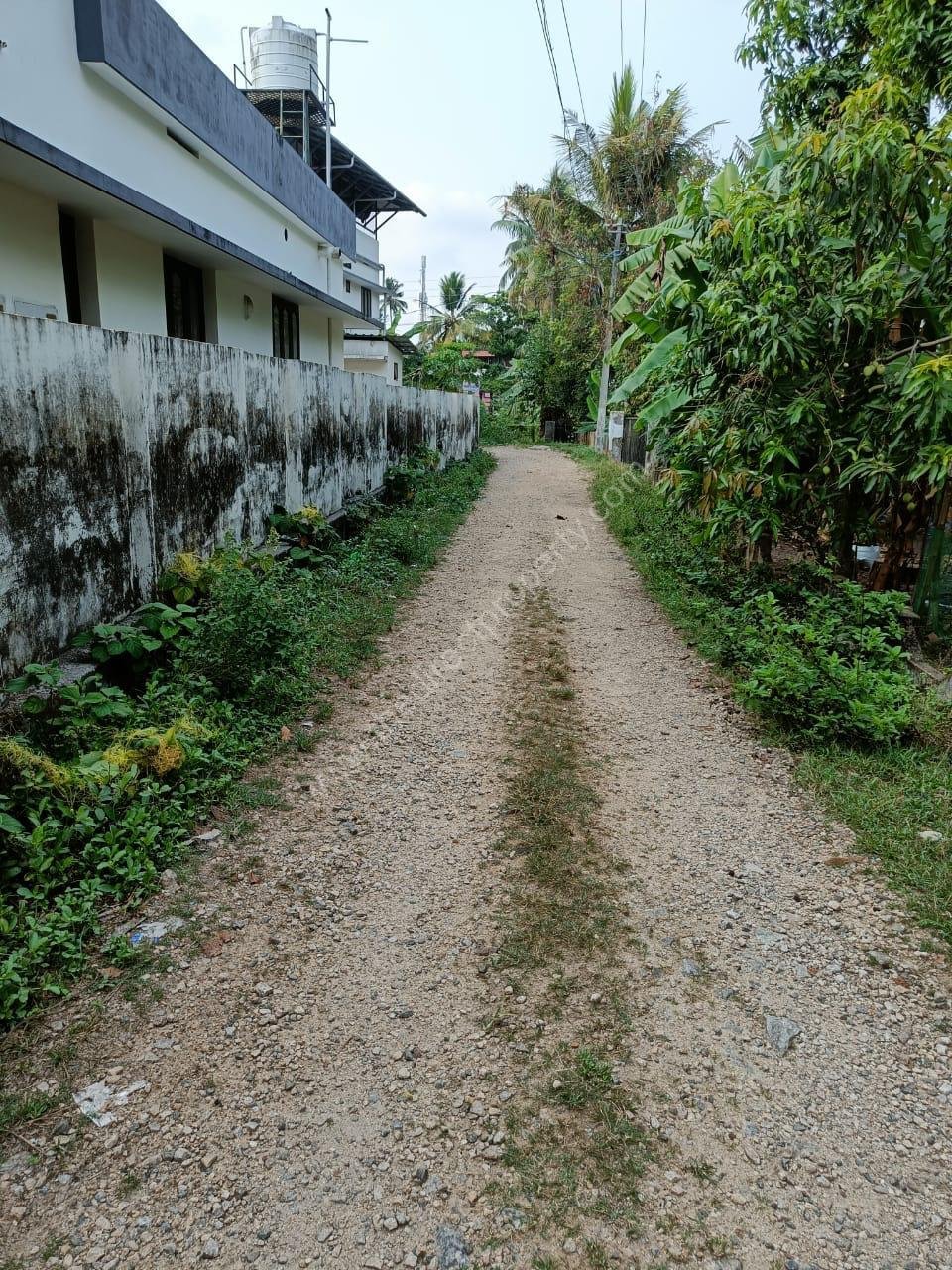 c8eedbf5-b387-44ea-ab0f-80e32892f971