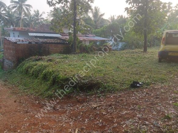 Plot for sale in Kuthuparamba Kannur