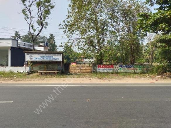 Commercial Plot for Sale in Triprayar