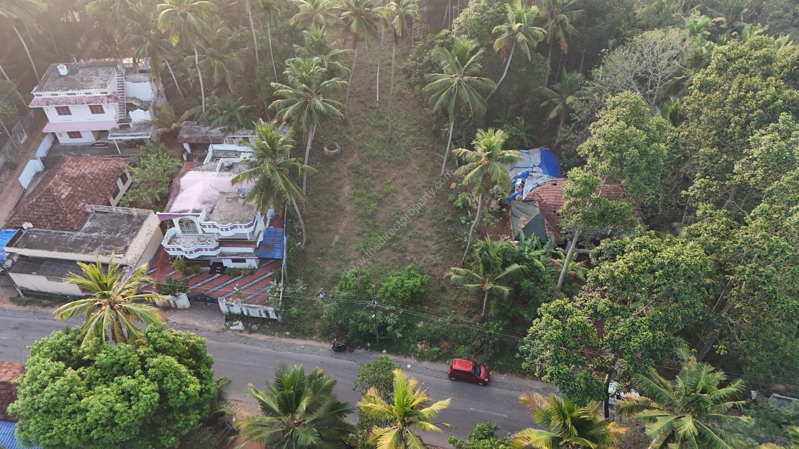 Land for sale Vizhinjam main road in Venganoor Trivandrum