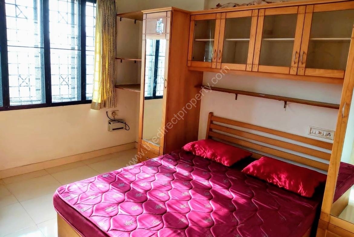 Fully Furnished 3BHK Apartment in Skyline Zircon, Panampilly Nagar