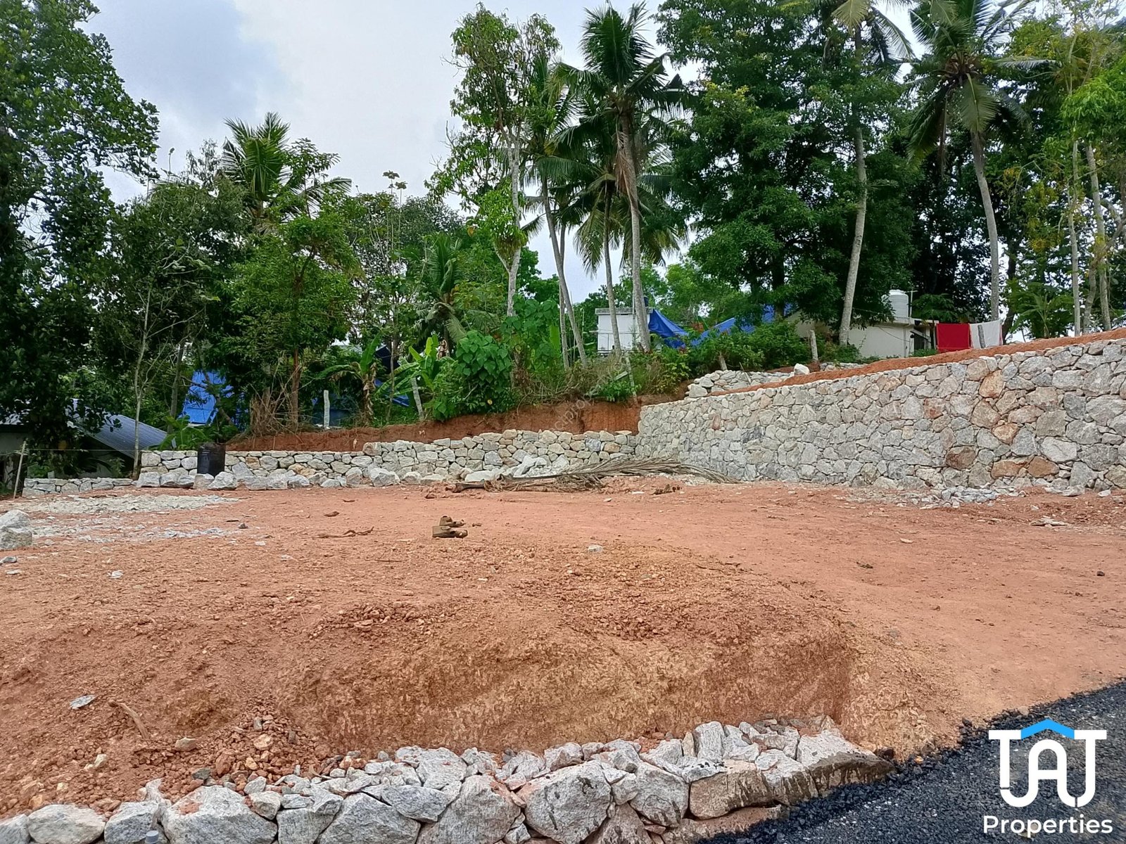 Plot For Sale in Gandhipuram