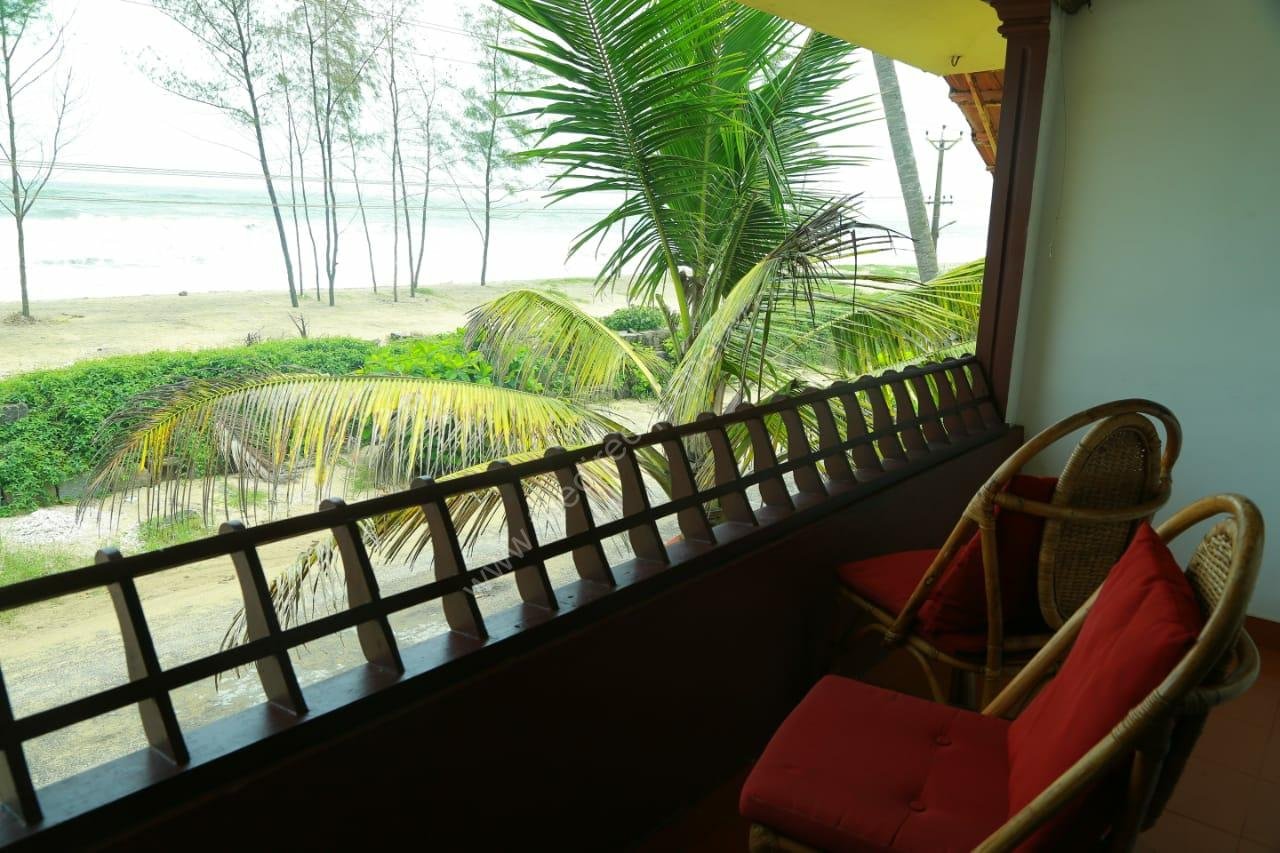 1000000168 Sea facing villa in Cherai Beach Ernakulam