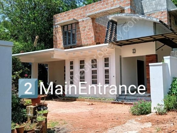 House for sale in Valanchery Malappuram
