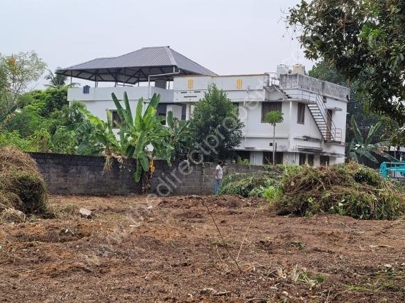 Land for sale in Kochi Kakkanad