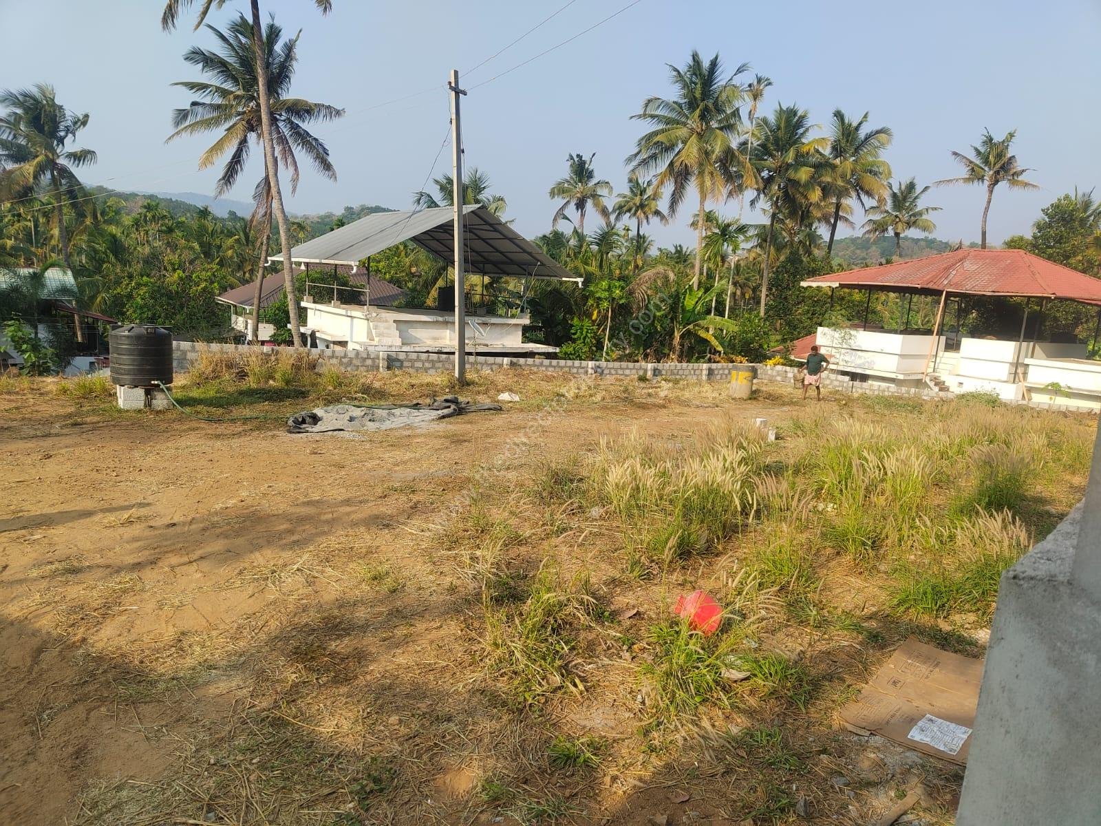 Land for sale in Thrissur