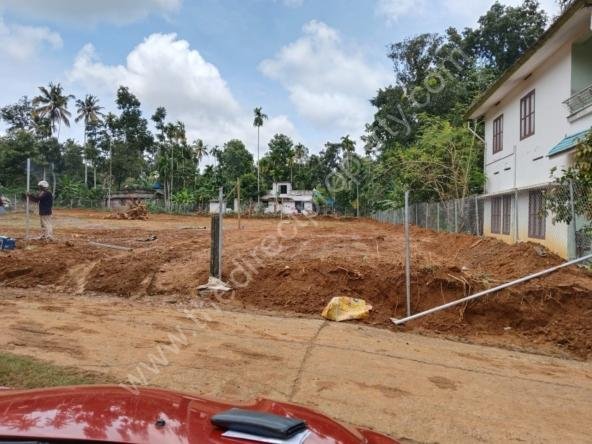 Plot for sale in Kollam