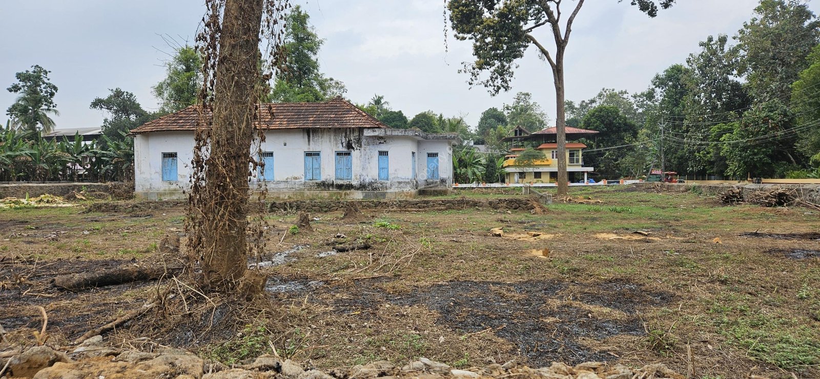 Commercial/ residential property for sale at Maramon
