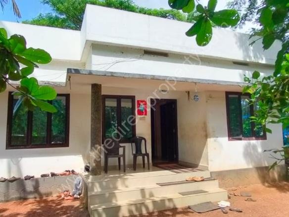 House for sale in Ayyanthole