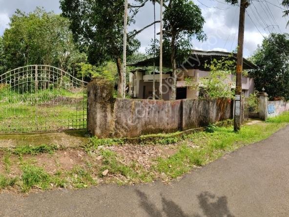 Commercial plot for sale in Chengannoor