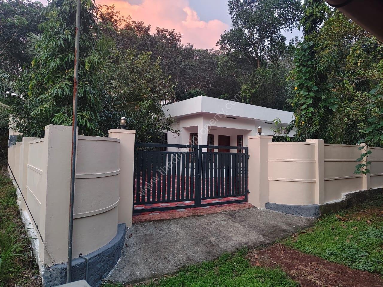 Home for sale at Memugham