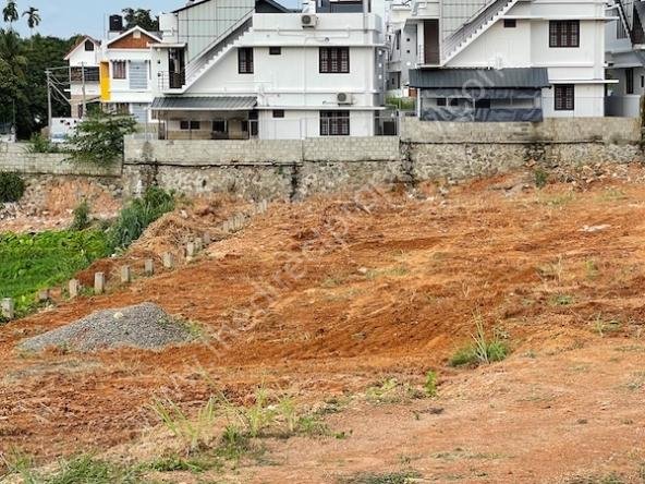 Plot for sale in Kakkanad