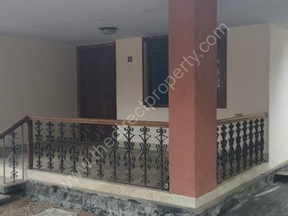 House for sale in Thathampally