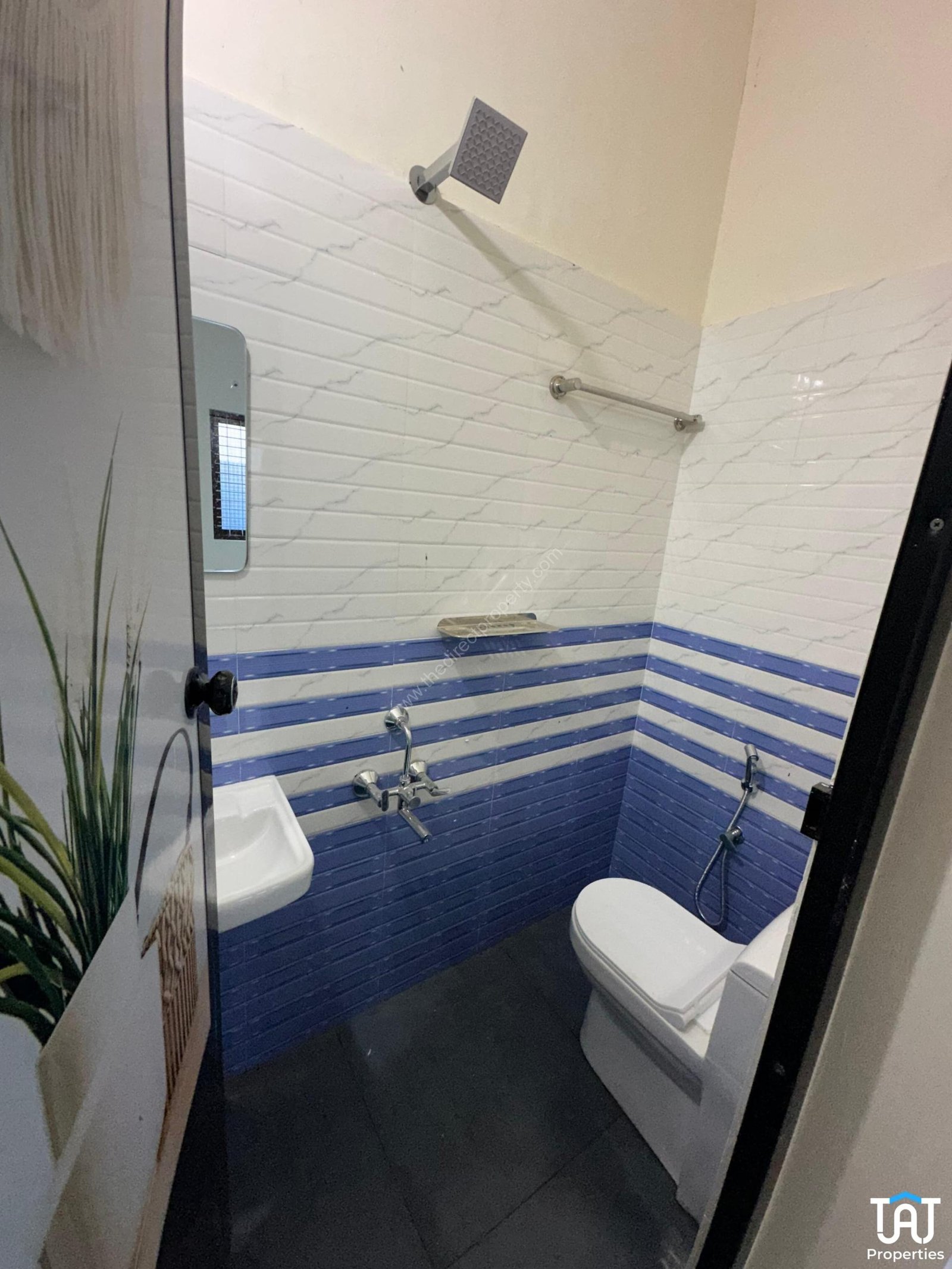 WhatsApp Image 2025-06-04 at 6.04.05 PM