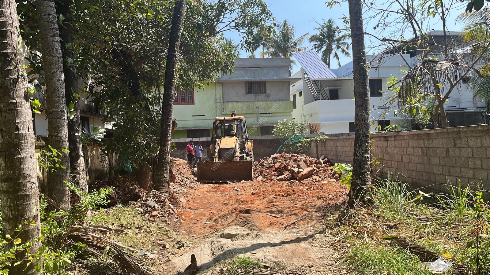 WhatsApp Image 2025-06-07 at 08.38.16 (1)