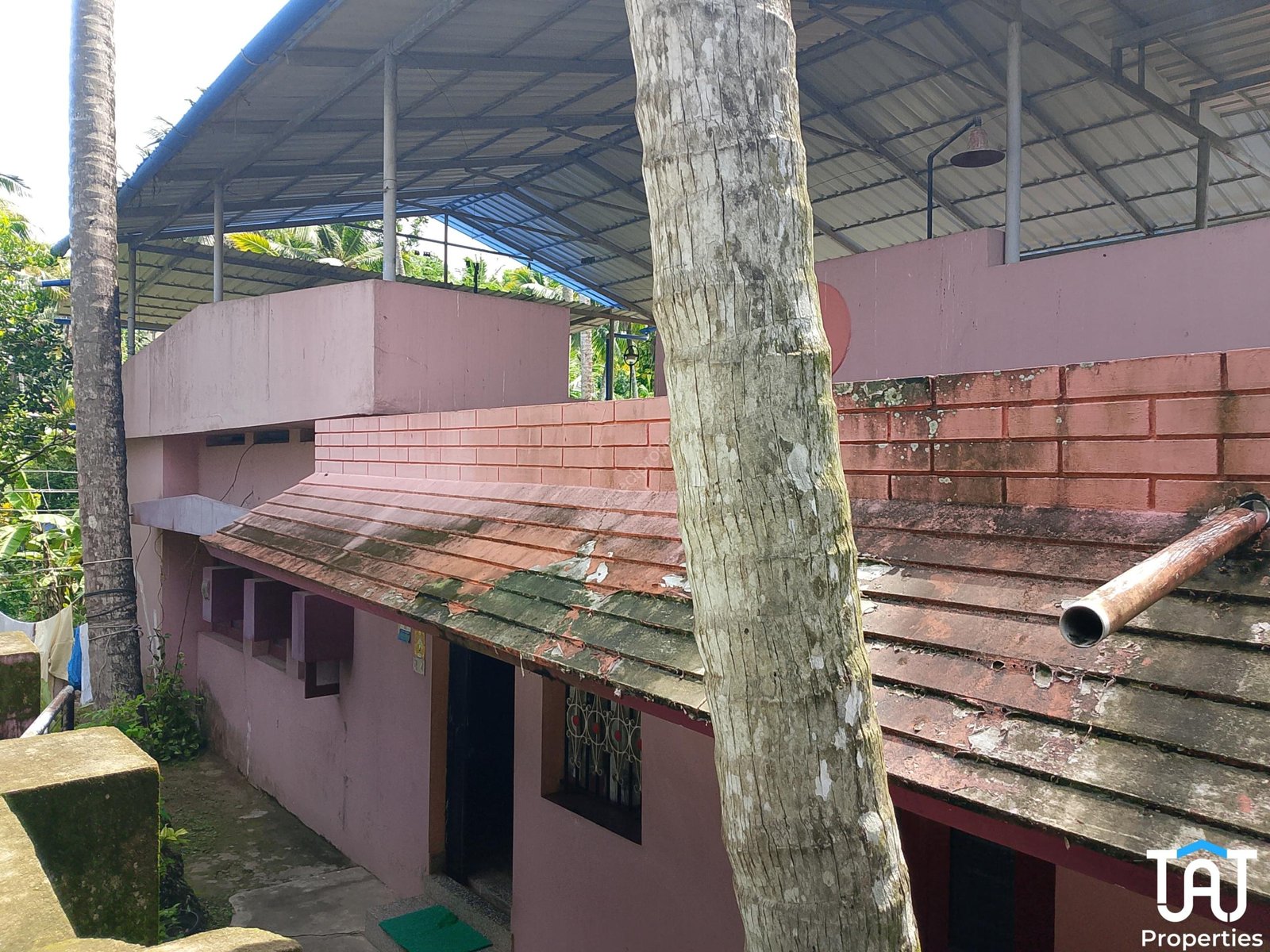 House For Sale in Karyavattam