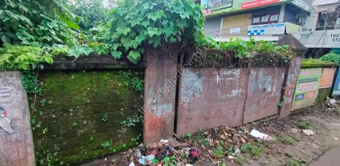 Land for sale near Mission Hospital Thrissur