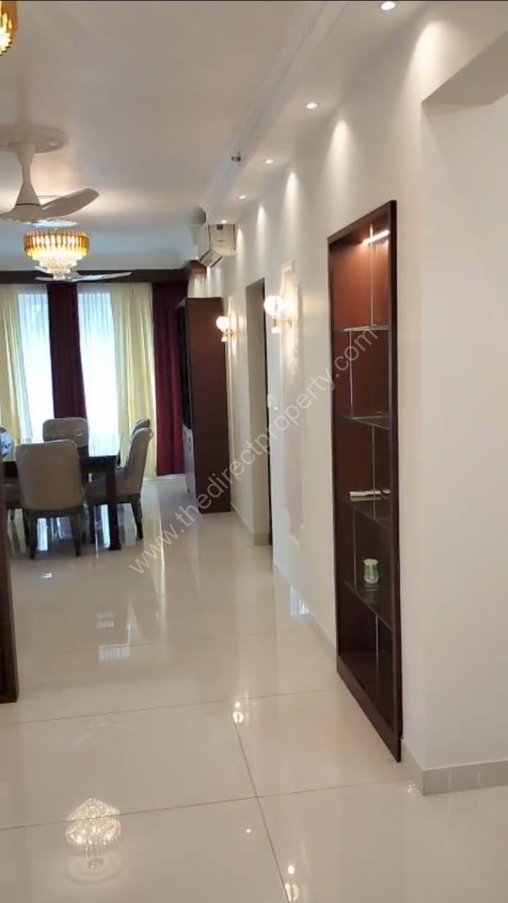 6 Flat for sale in Avenue road Thrissur