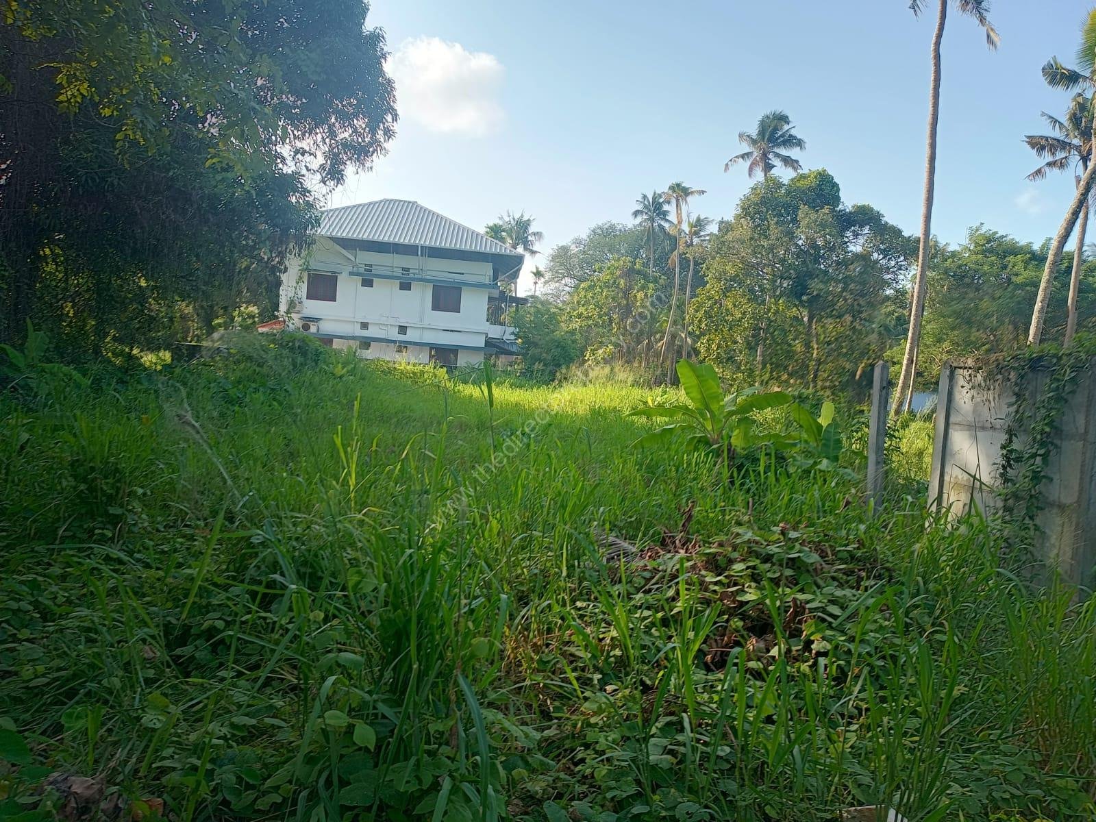 Residential land for sale in North Paravur
