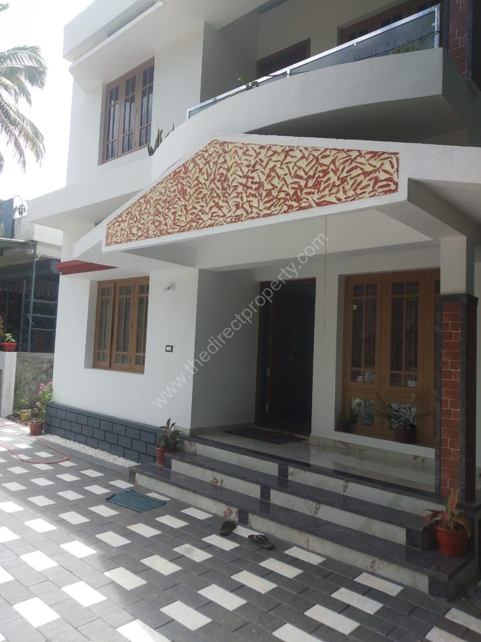 House for sale in Kothamangalam Vadattupara