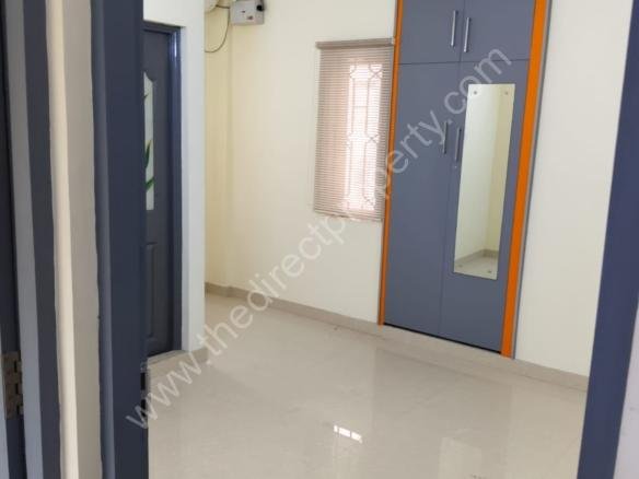 Flat in Chembumukku Vazhakala for Sale.