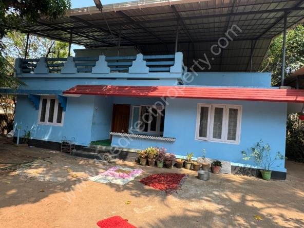 House with plot for sale in Kollam