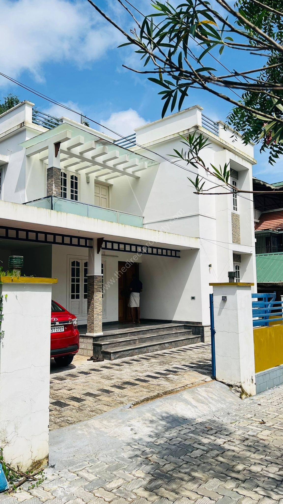 House for sale in Urakam