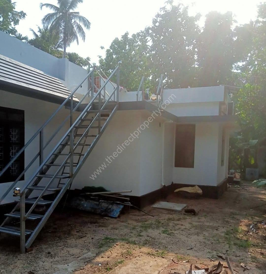 House/ land for sale in Kattanam Alappuzha
