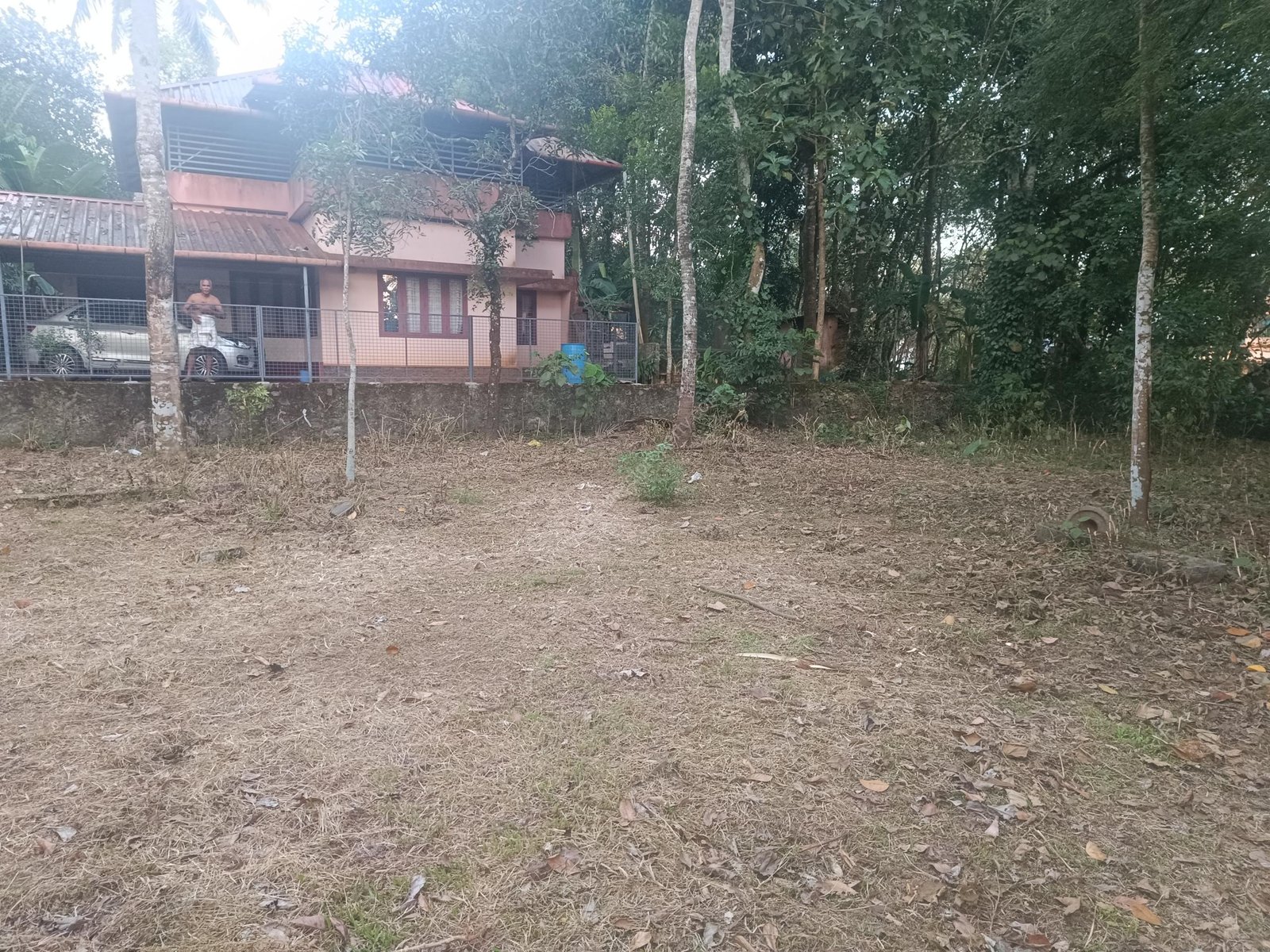 Plot for sale in Thalayolaparambu Kottayam
