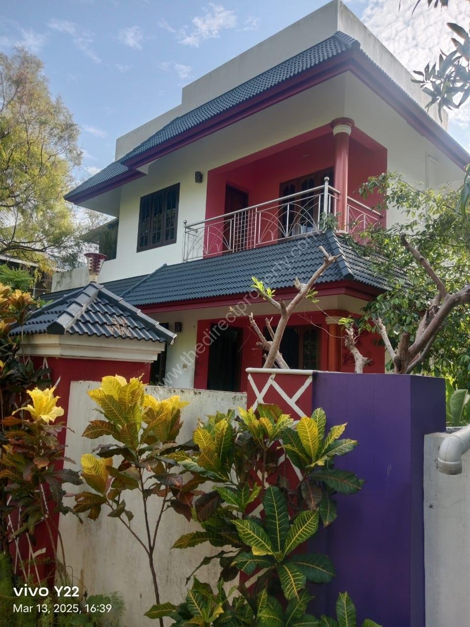 HZ (2) House with Land at Manattuparambu Nayarambalam