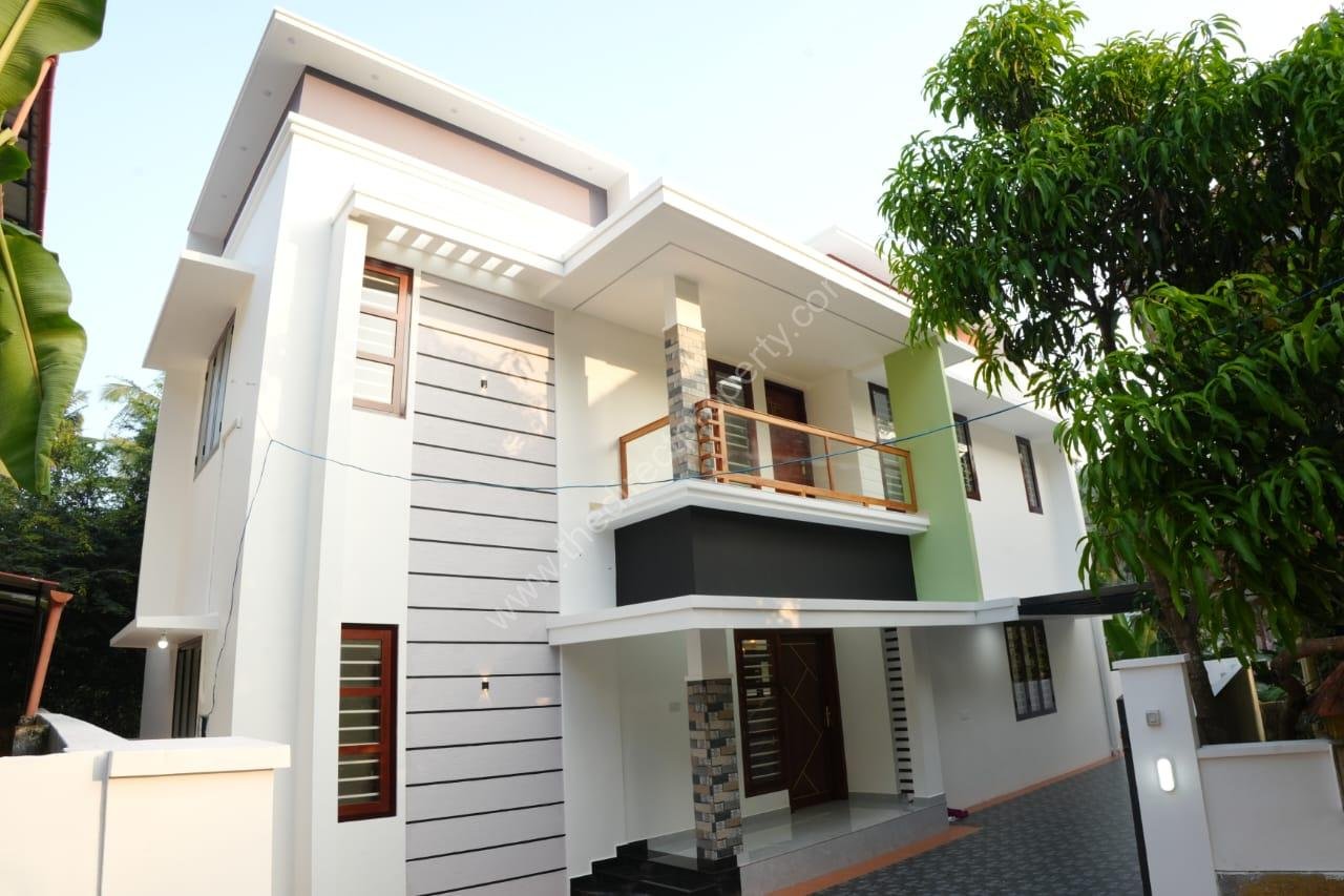 IMG-20250805-WA0002 4bhk House for sale in Peyad Thiruvananthapuram