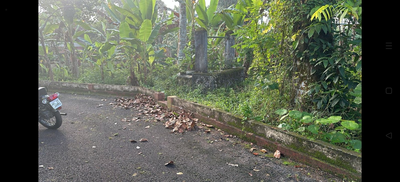 Screenshot_2025-08-17-10-31-15-43_6012fa4d4ddec268fc5c7112cbb265e7 Plot for Sale in Chengaroor Thiruvalla