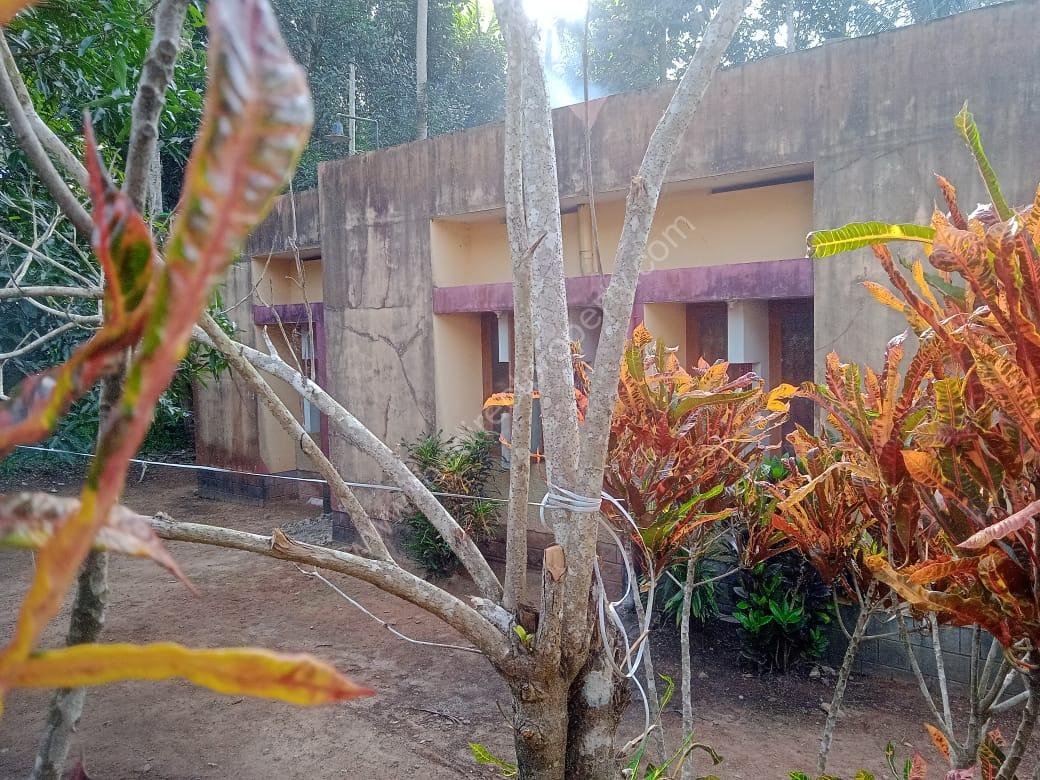 House/Land for sale in Mithirmala