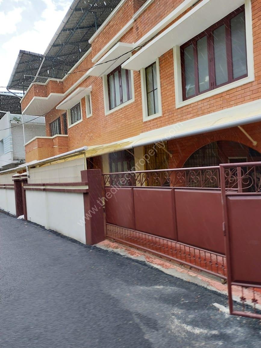 WhatsApp Image 2024-08-16 at 9.19.53 PM Office Space for Rent