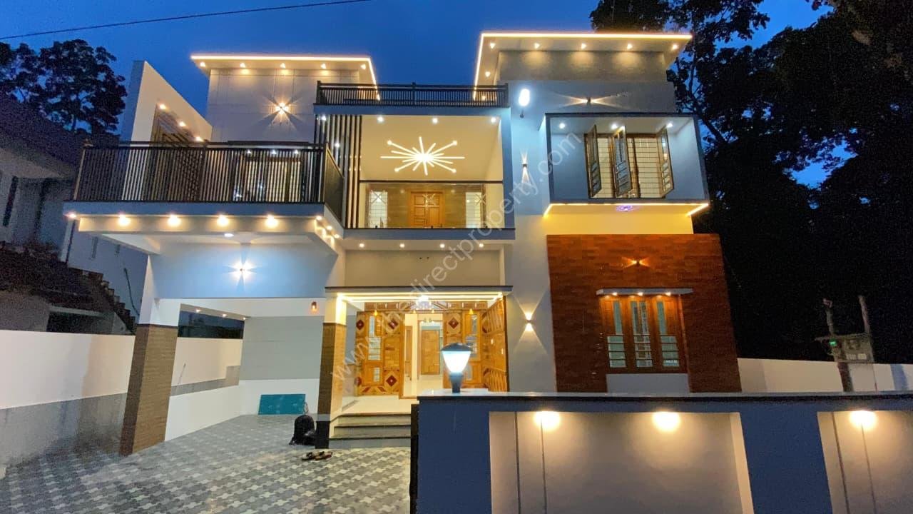House For Sale in Manchady