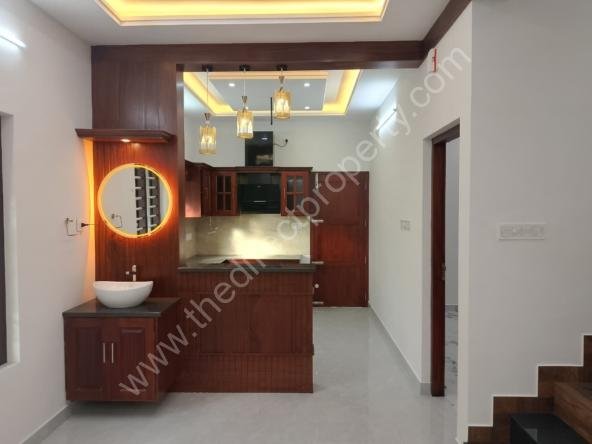 House For Sale in Peyad