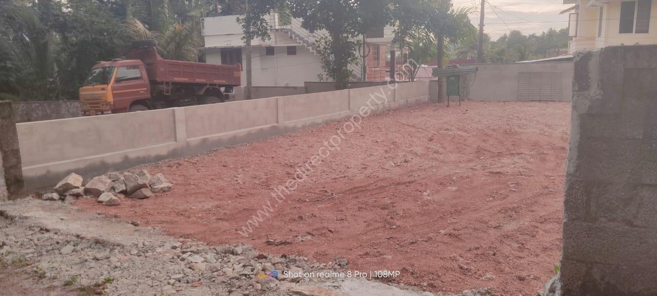 Land for sale at Nettayam