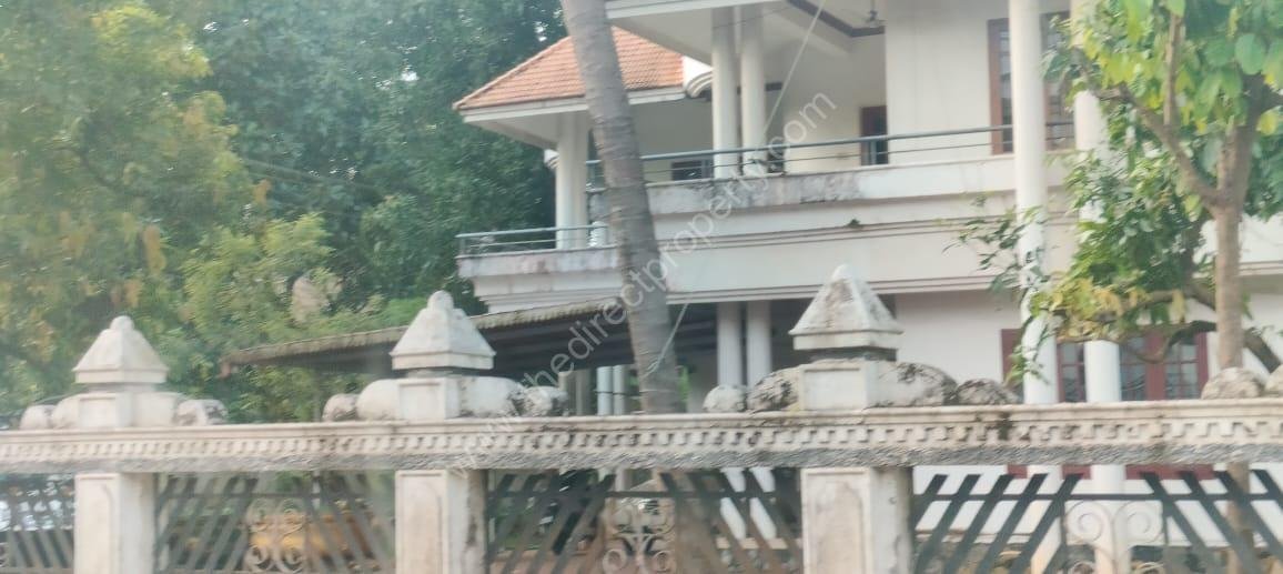 4BHK house for sale in Chembukkavu Thrissur Town