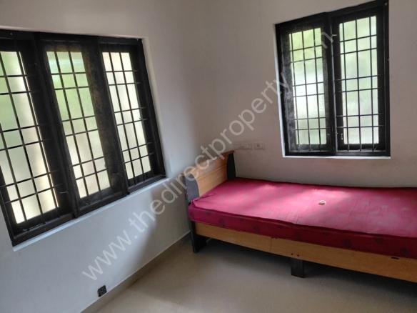 Independent house for rent in Vypin