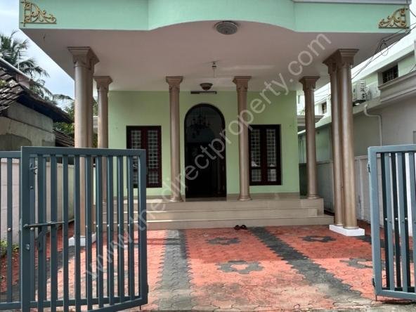 House Immediate Sale in Kuriachira