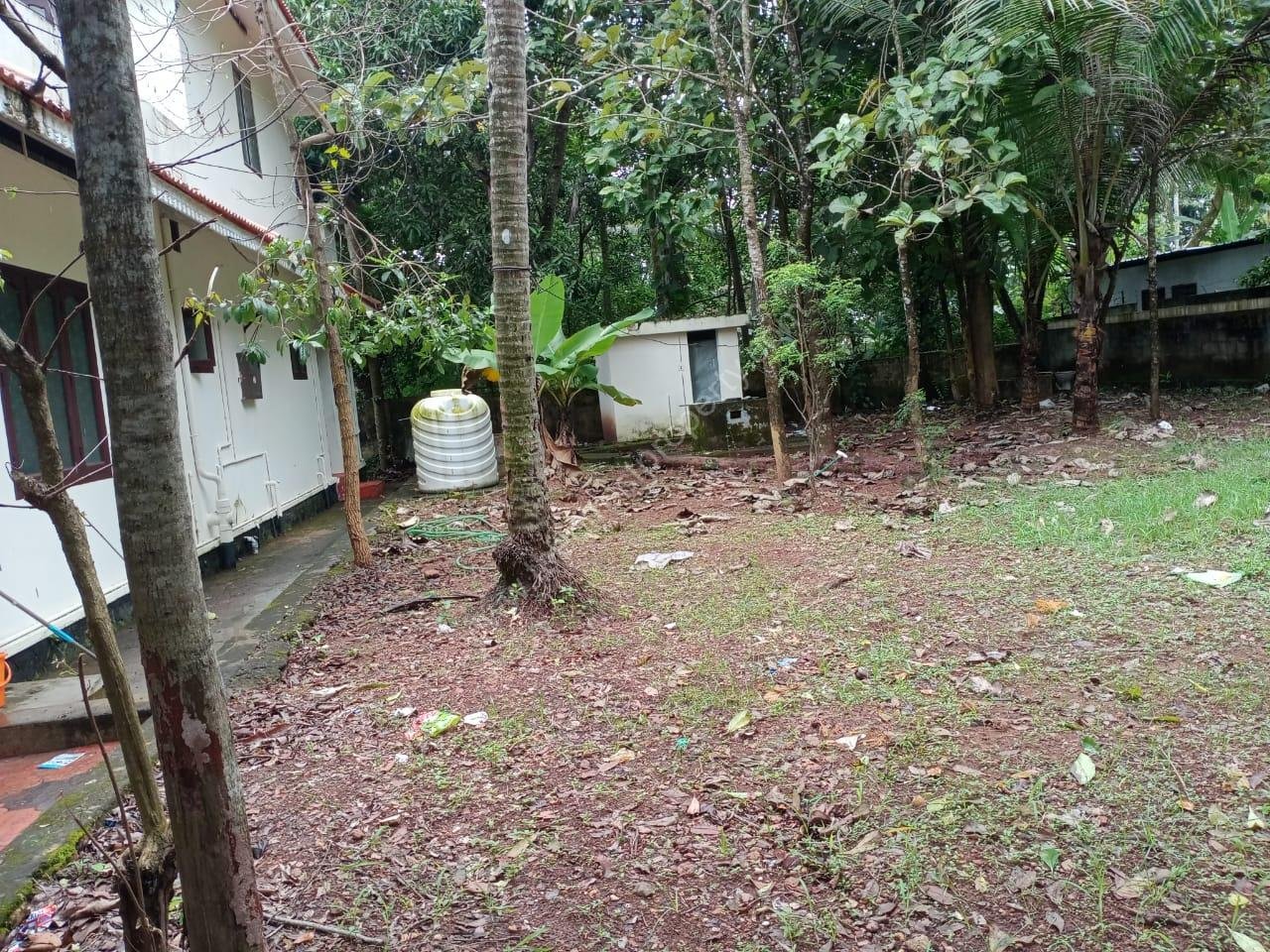 1ec39d7a-3197-4bec-bc70-67f2f255edaf