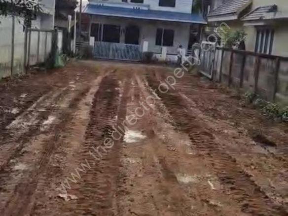 Land for sale in Marathakkara