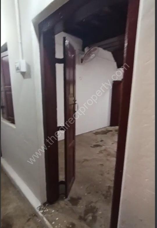 Room/Office space available for rent