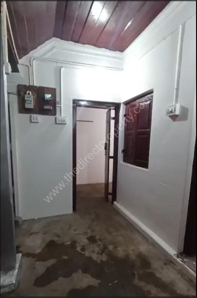 Room/Office space available for rent