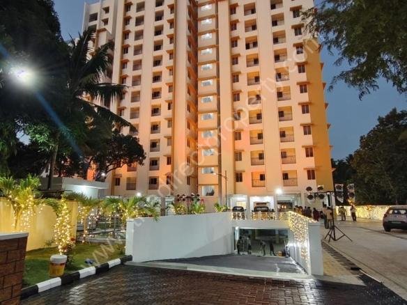 Affordable Confident Crown Apartments