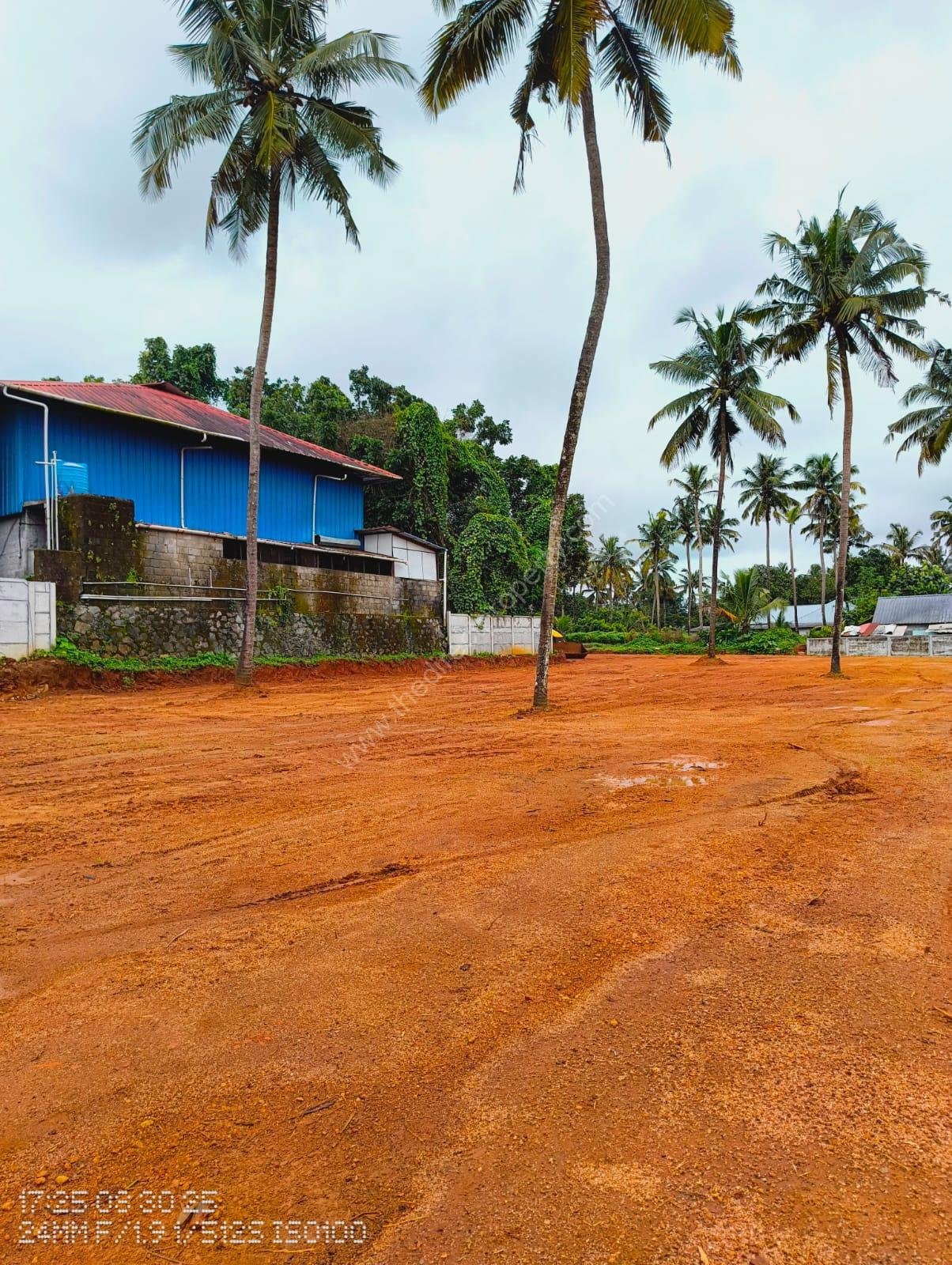 Land for sale at Ollur, Thrissur