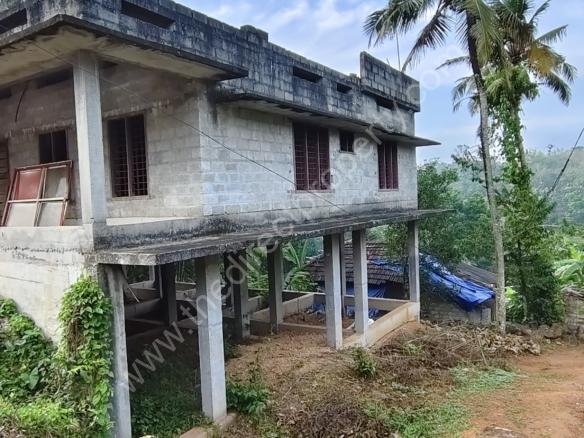 House for sale in Kalluvathukkal