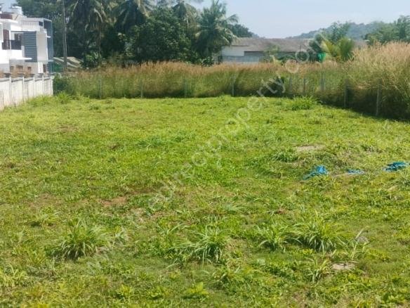 Land for sale in Mannuthy