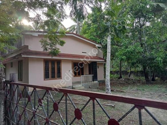 House and Land for sale in Guruvayur